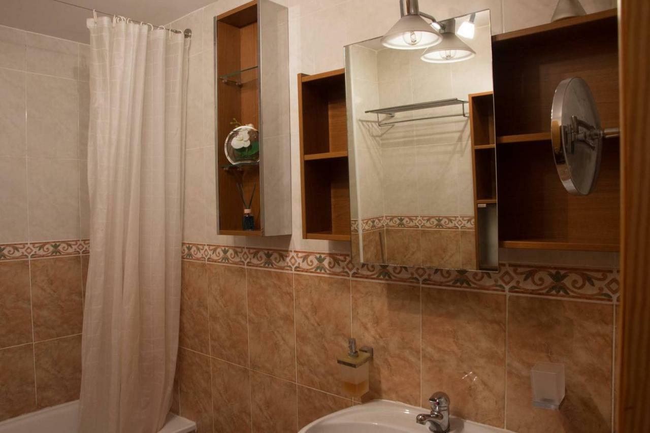 Lovely Penhouse In Alicante With Parking Exterior foto