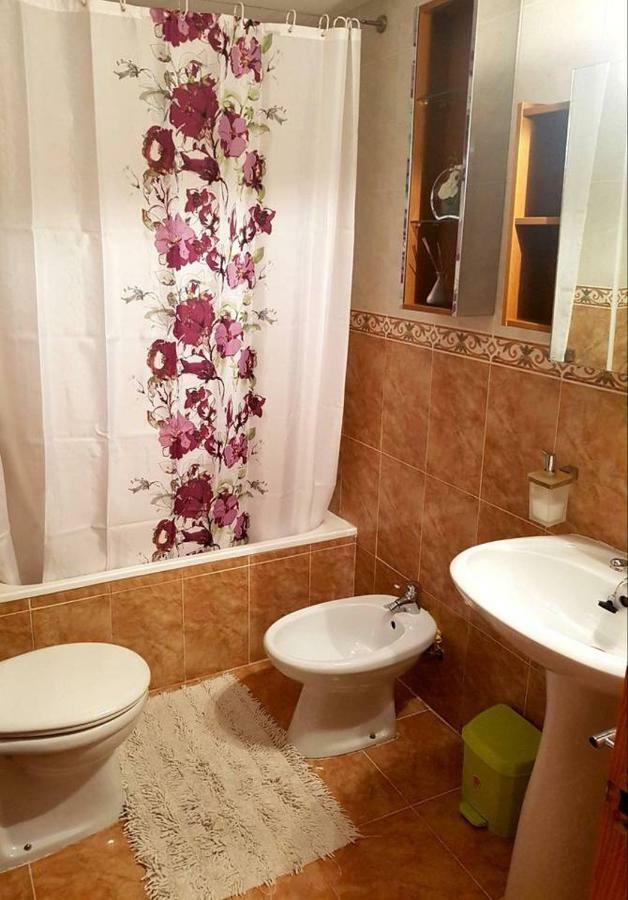 Lovely Penhouse In Alicante With Parking Exterior foto