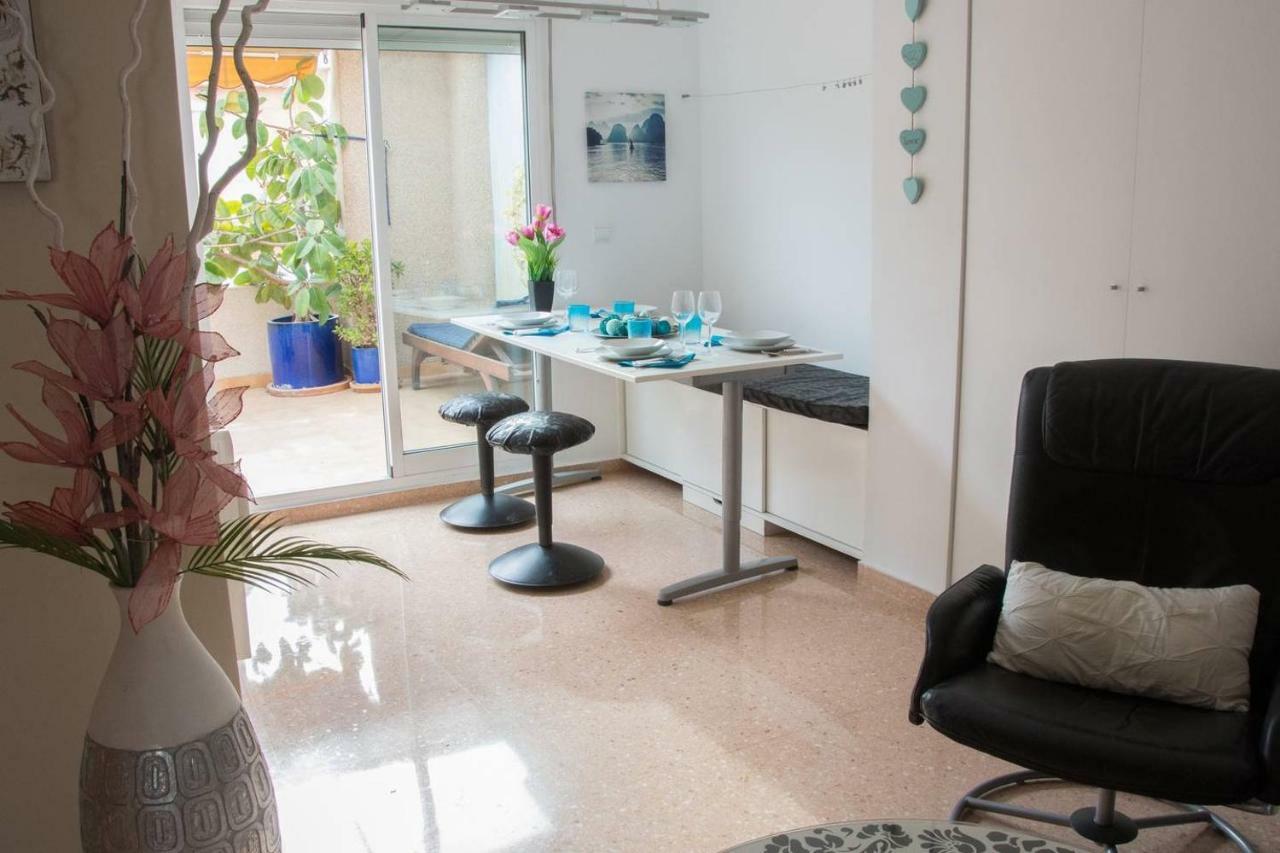 Lovely Penhouse In Alicante With Parking Exterior foto